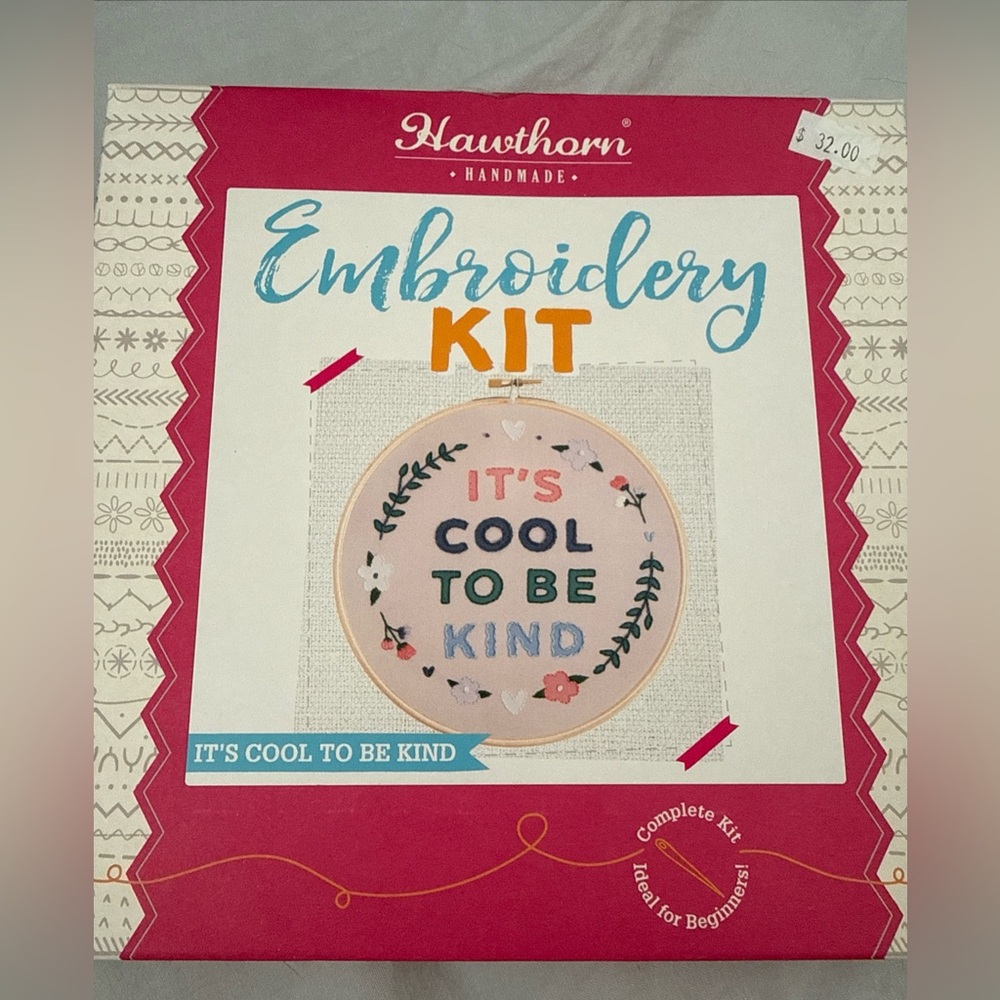 Hawthorn Handmade Embroidery Kit new in box